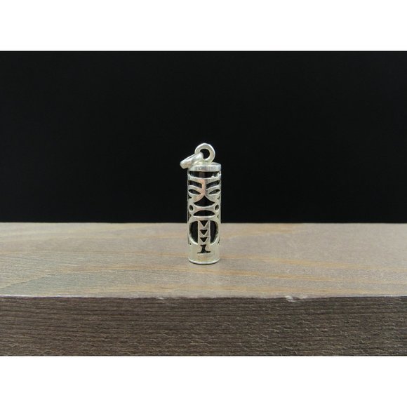 Sterling Silver Unique Pattern Cylinder Of Onyx Stone Pendant - Picture 1 of 7